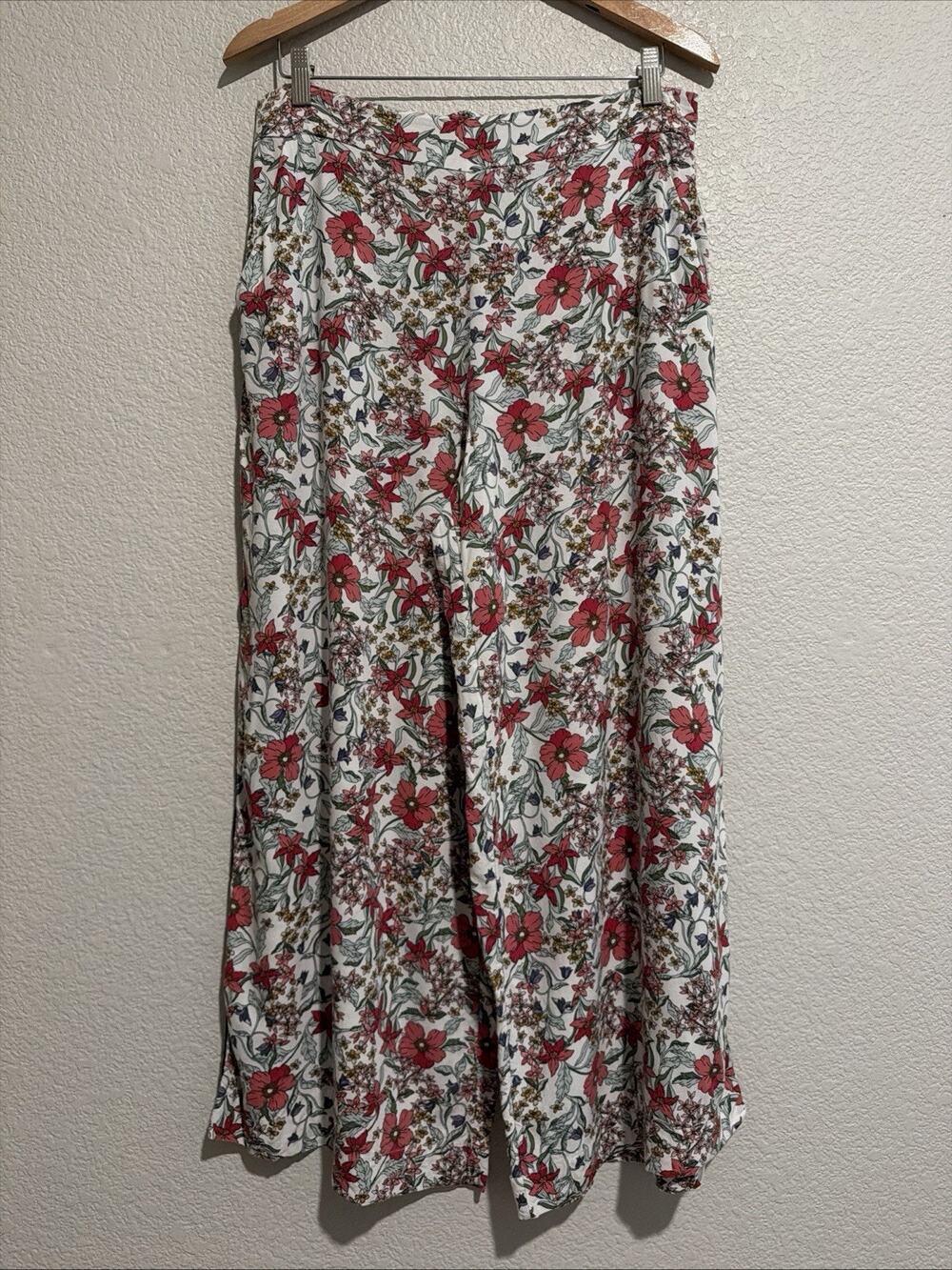 Jessica Simpson Art to Wear Floral Wide Leg Pants Flowy Coastal Cottage Resort M